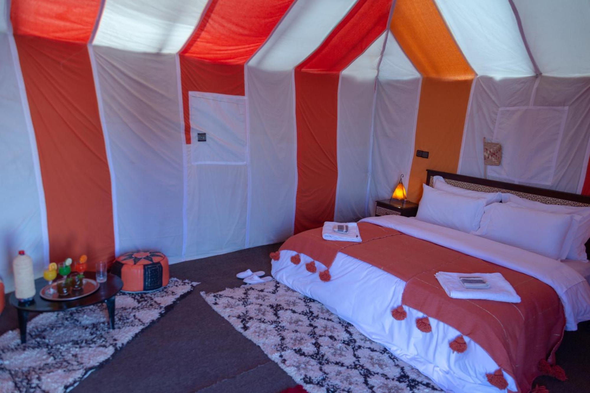 Desert Camp Nights Luxury tent Merzouga